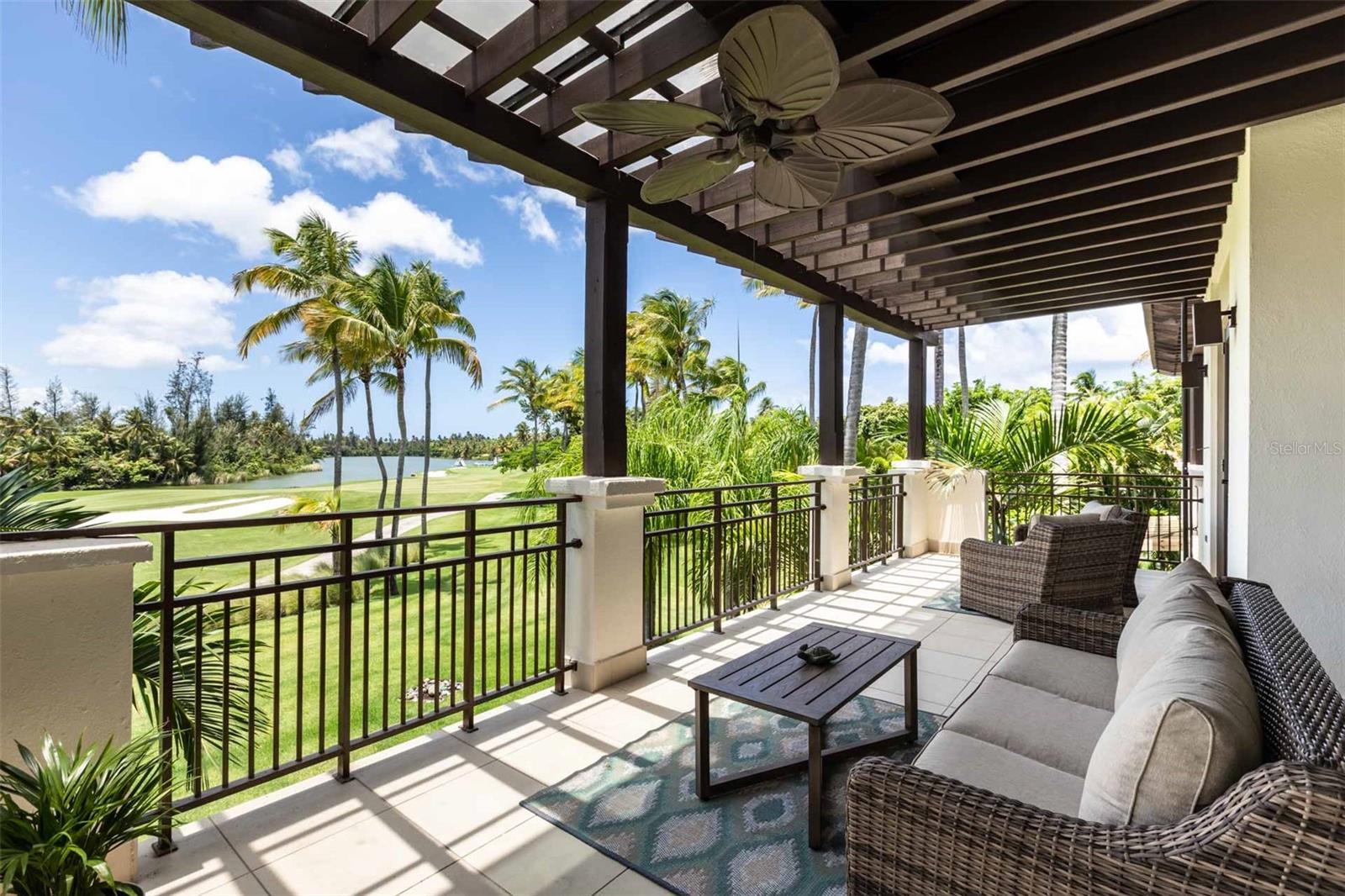 LAS VERANDAS CONDOMINIUM - Residential