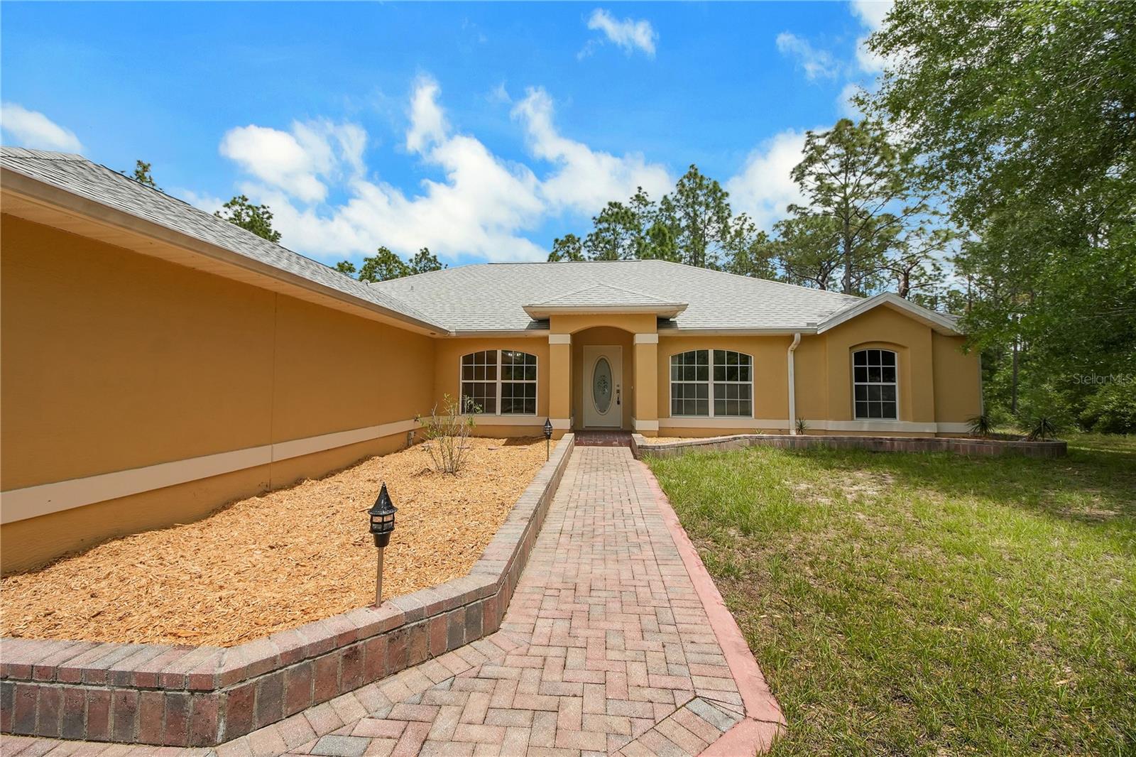 RAINBOW ACRES UN 04 - Residential