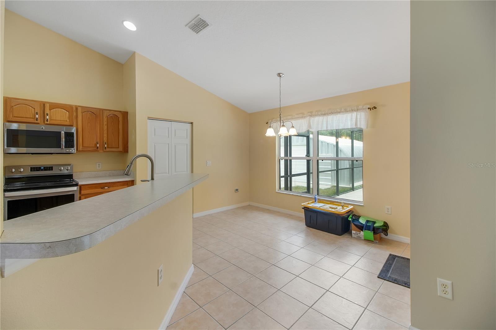 RAINBOW ACRES UN 04 - Residential