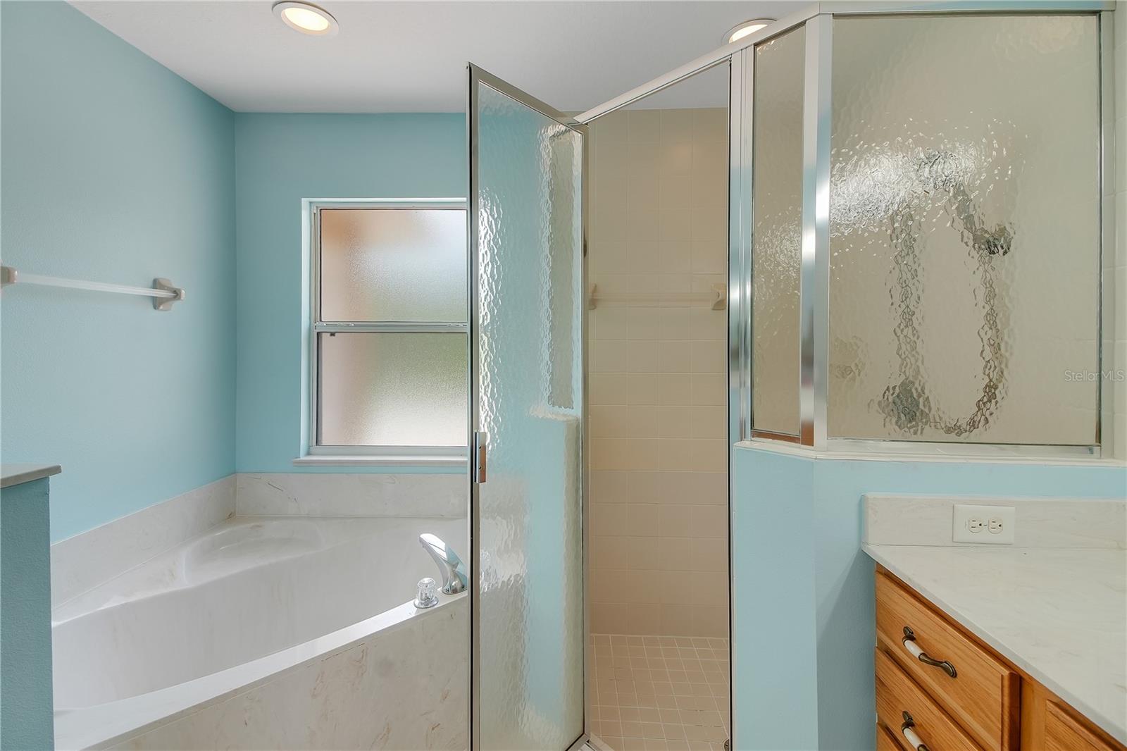 RAINBOW ACRES UN 04 - Residential
