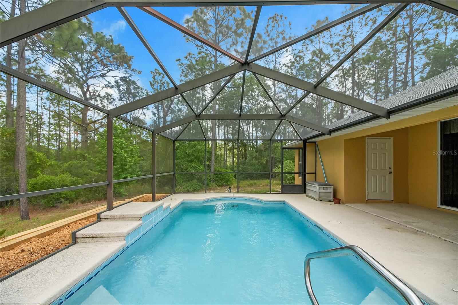 RAINBOW ACRES UN 04 - Residential