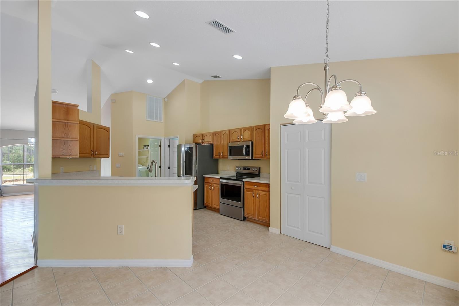 RAINBOW ACRES UN 04 - Residential