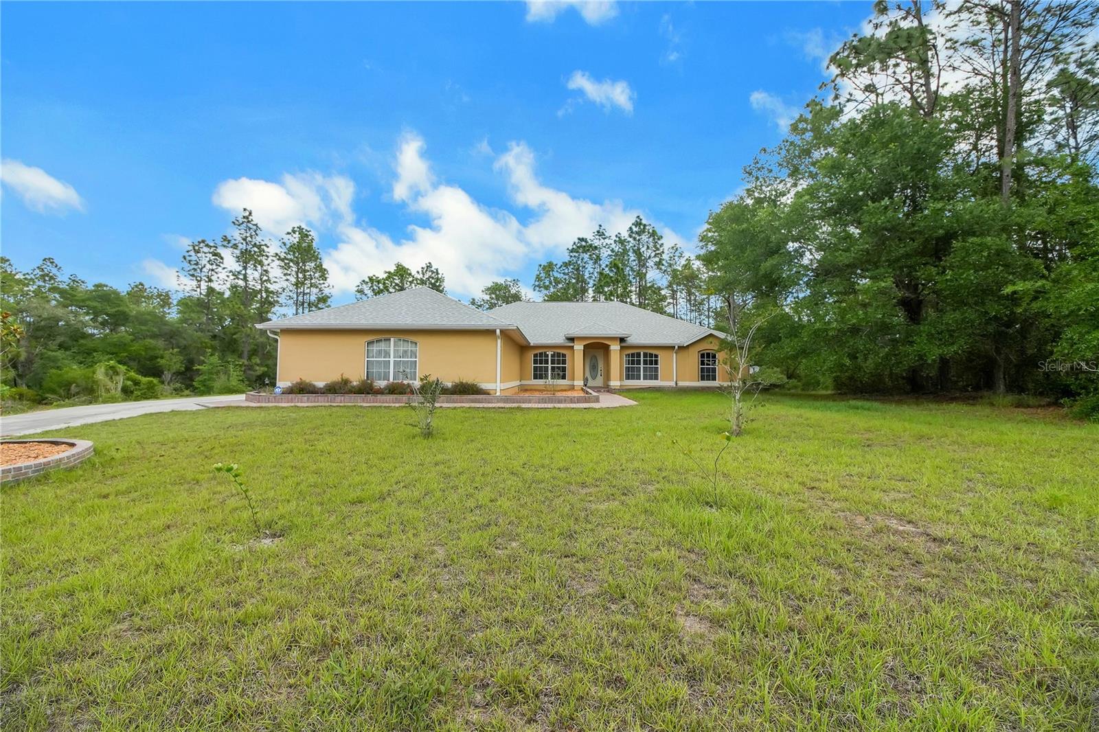 RAINBOW ACRES UN 04 - Residential