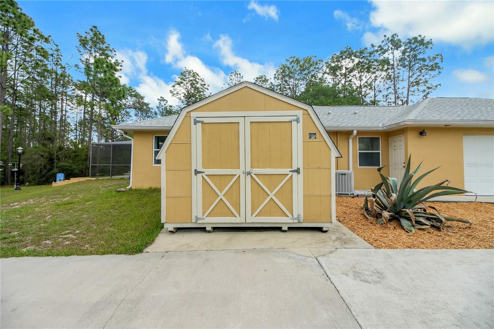 RAINBOW ACRES UN 04 - Residential