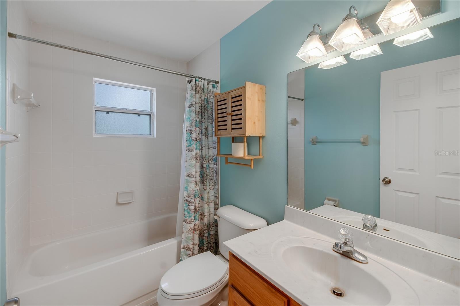 RAINBOW ACRES UN 04 - Residential