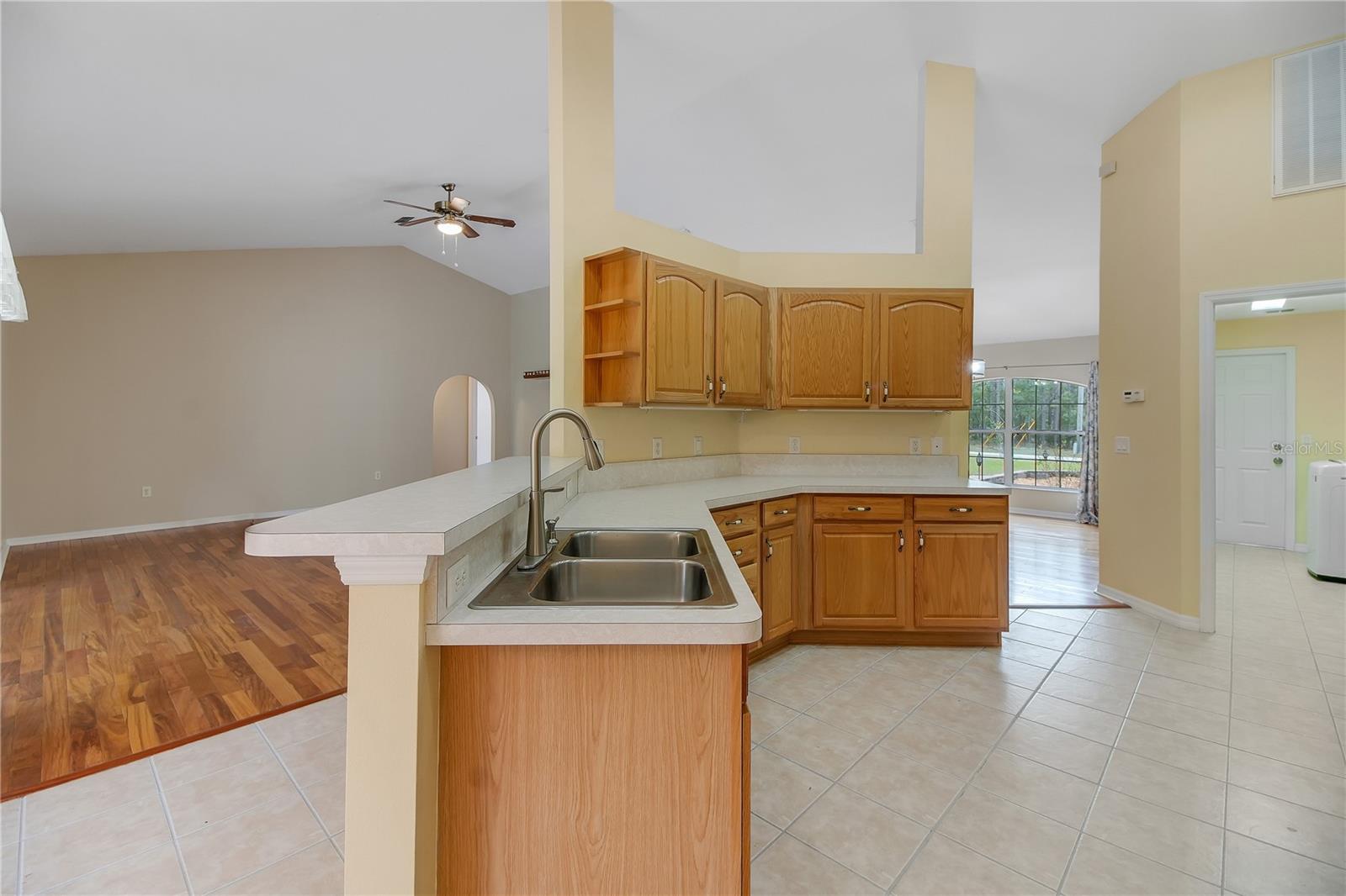 RAINBOW ACRES UN 04 - Residential