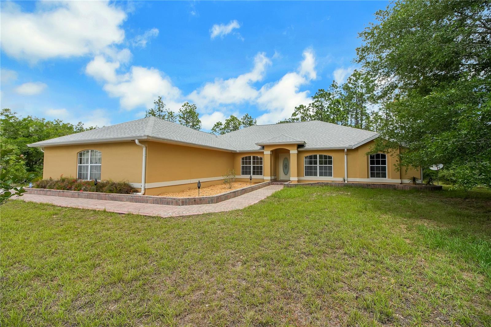 RAINBOW ACRES UN 04 - Residential
