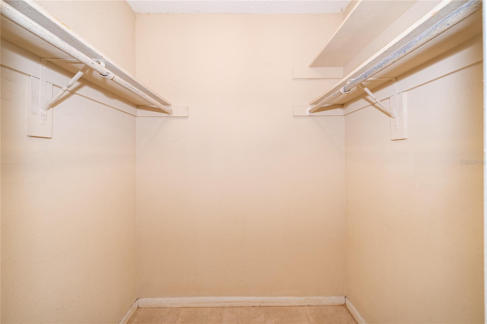 REGENCY GARDENS - Residential