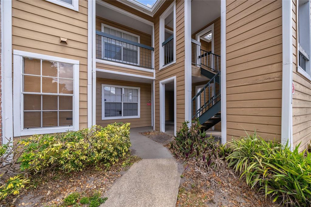 Photo of 4367 Thornbriar Lane #206, Orlando, FL 32822 (MLS # O6400169)
