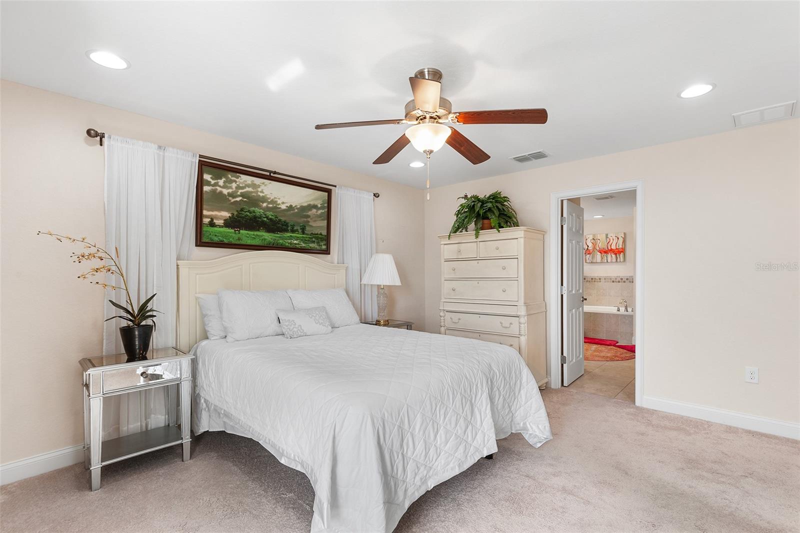 HILLS ARIETTA - Residential