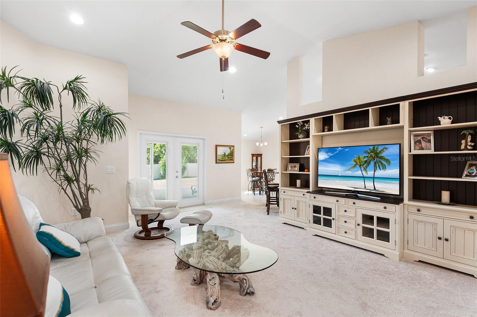 HILLS ARIETTA - Residential