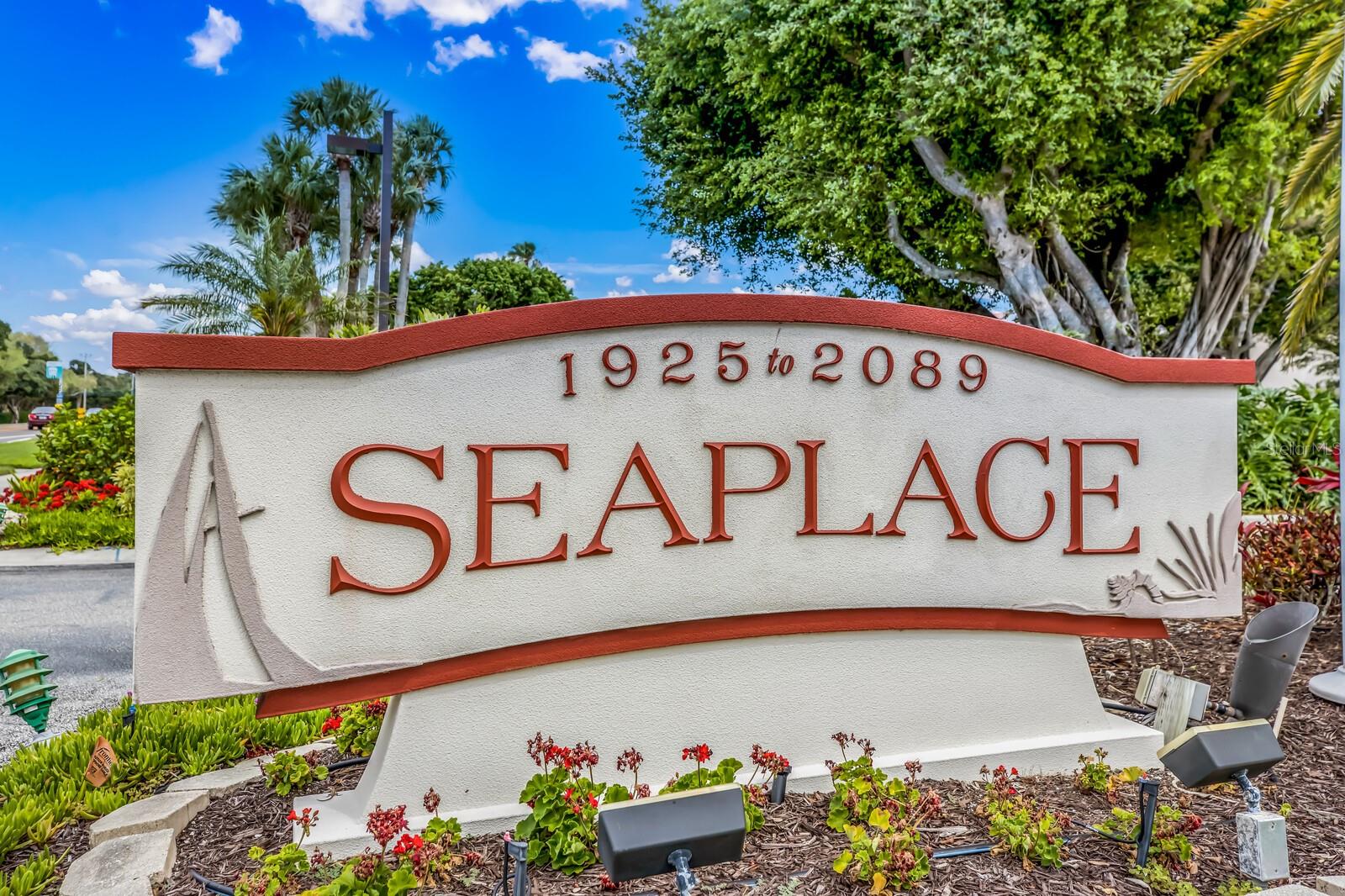 SEAPLACE V - Residential