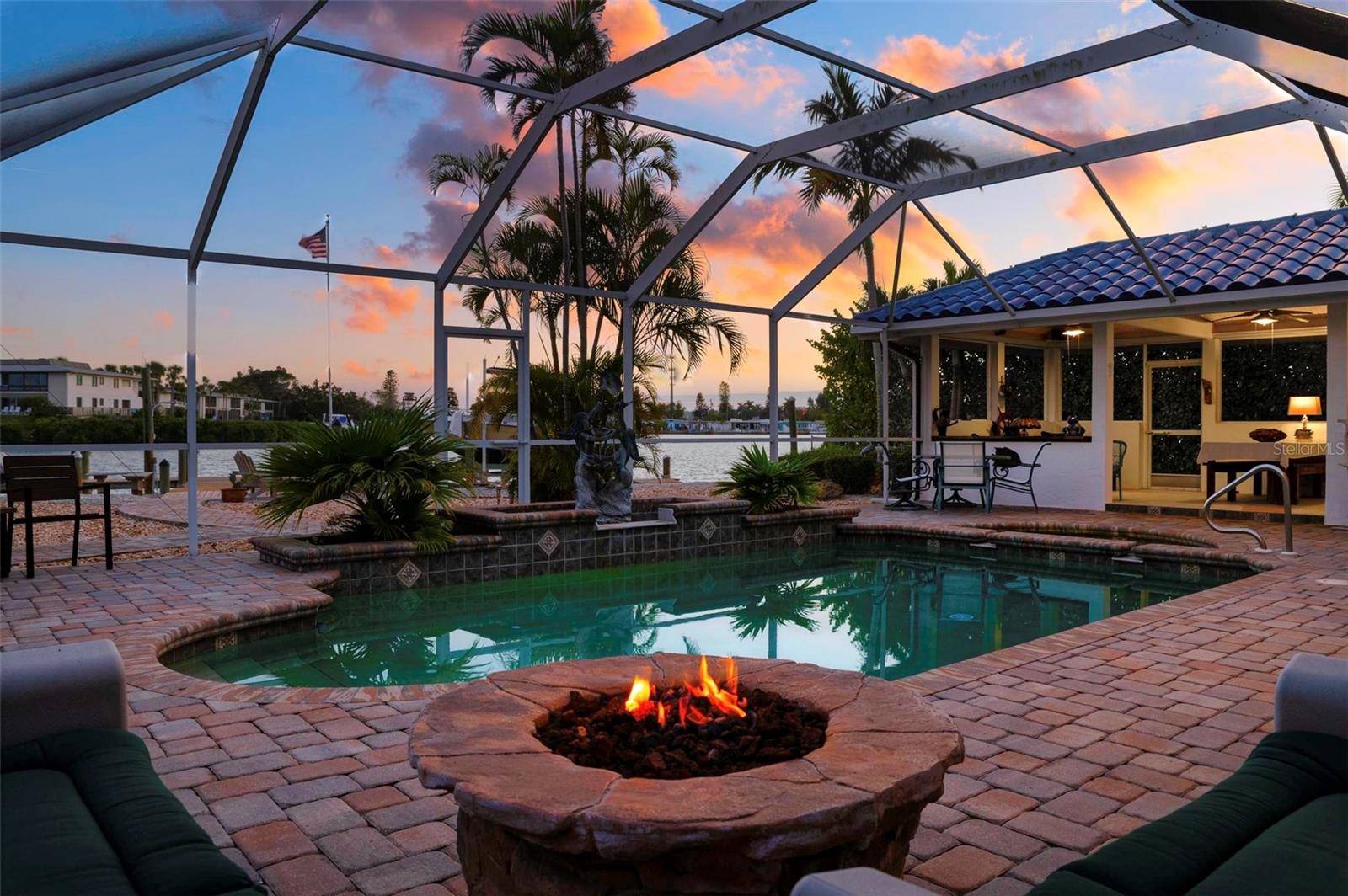 KEY ROYALE 1ST ADD - Residential