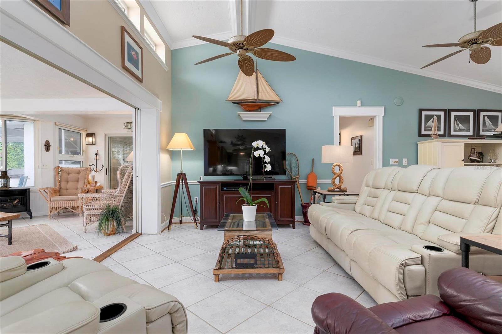 KEY ROYALE 1ST ADD - Residential