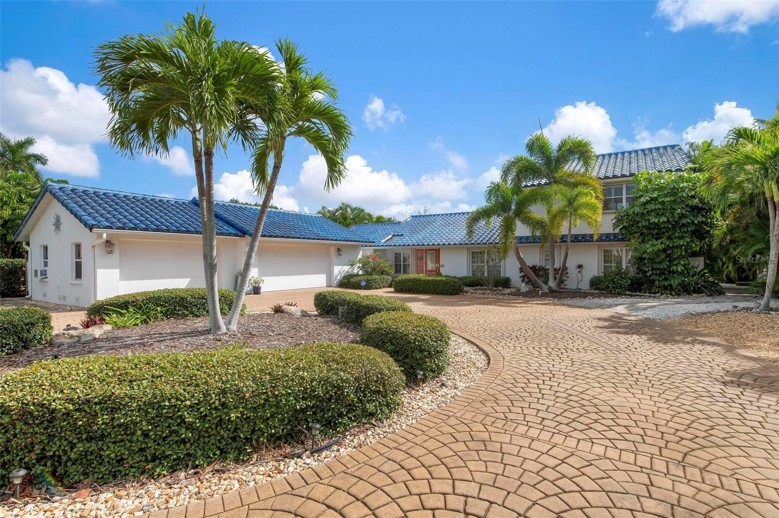 KEY ROYALE 1ST ADD - Residential