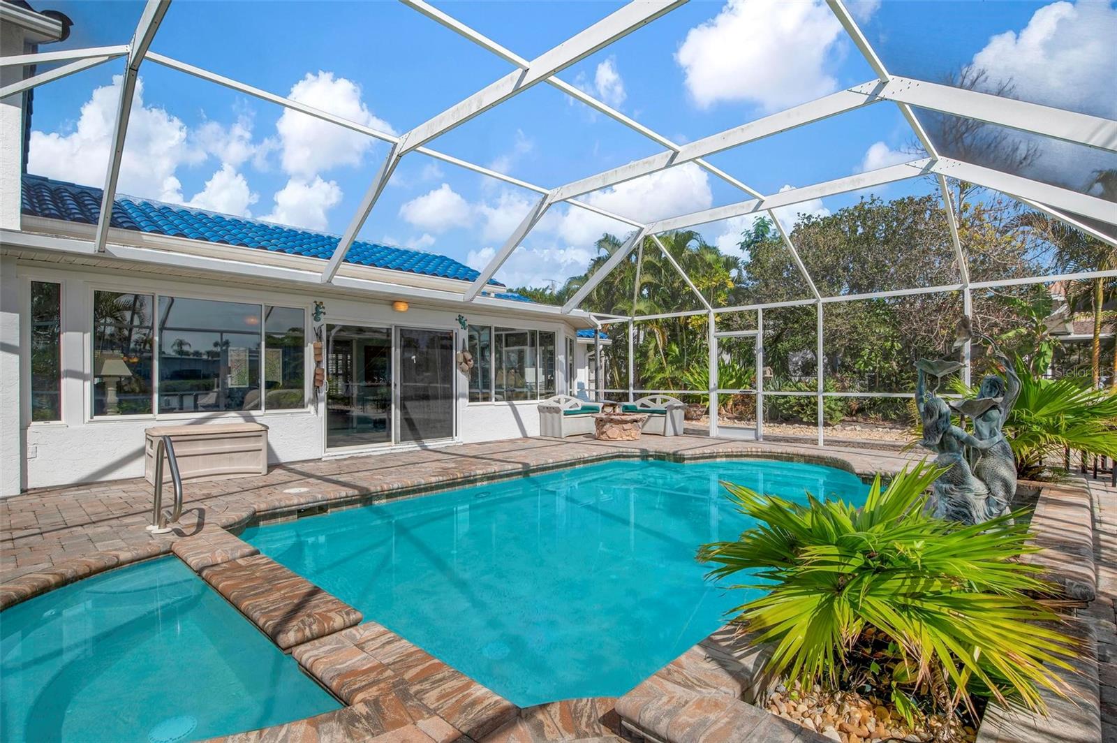 KEY ROYALE 1ST ADD - Residential