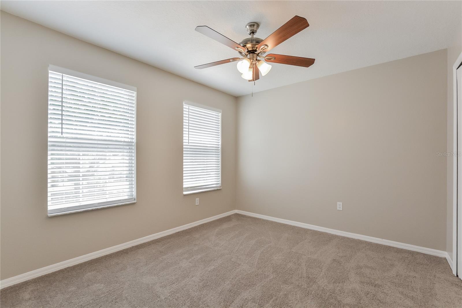 EUSTIS ARBOR HILLS UNIT 02 - Residential Lease