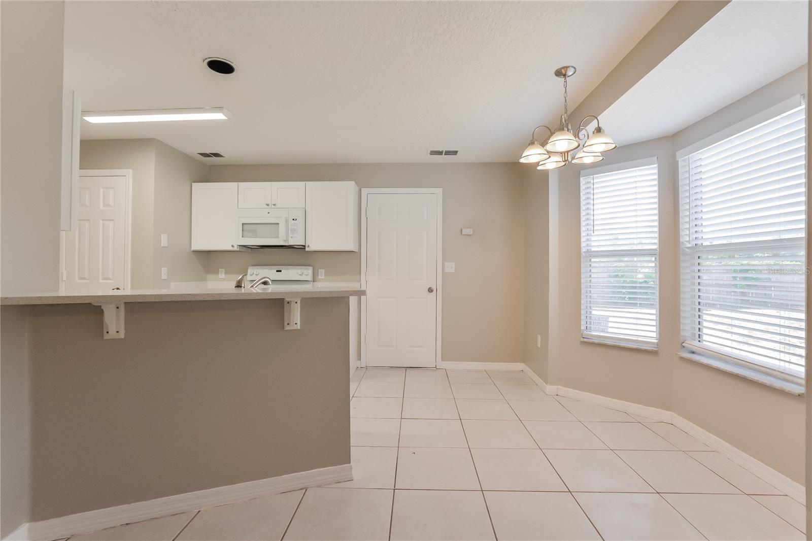 EUSTIS ARBOR HILLS UNIT 02 - Residential Lease