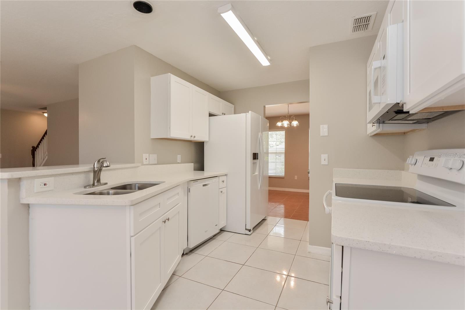 EUSTIS ARBOR HILLS UNIT 02 - Residential Lease