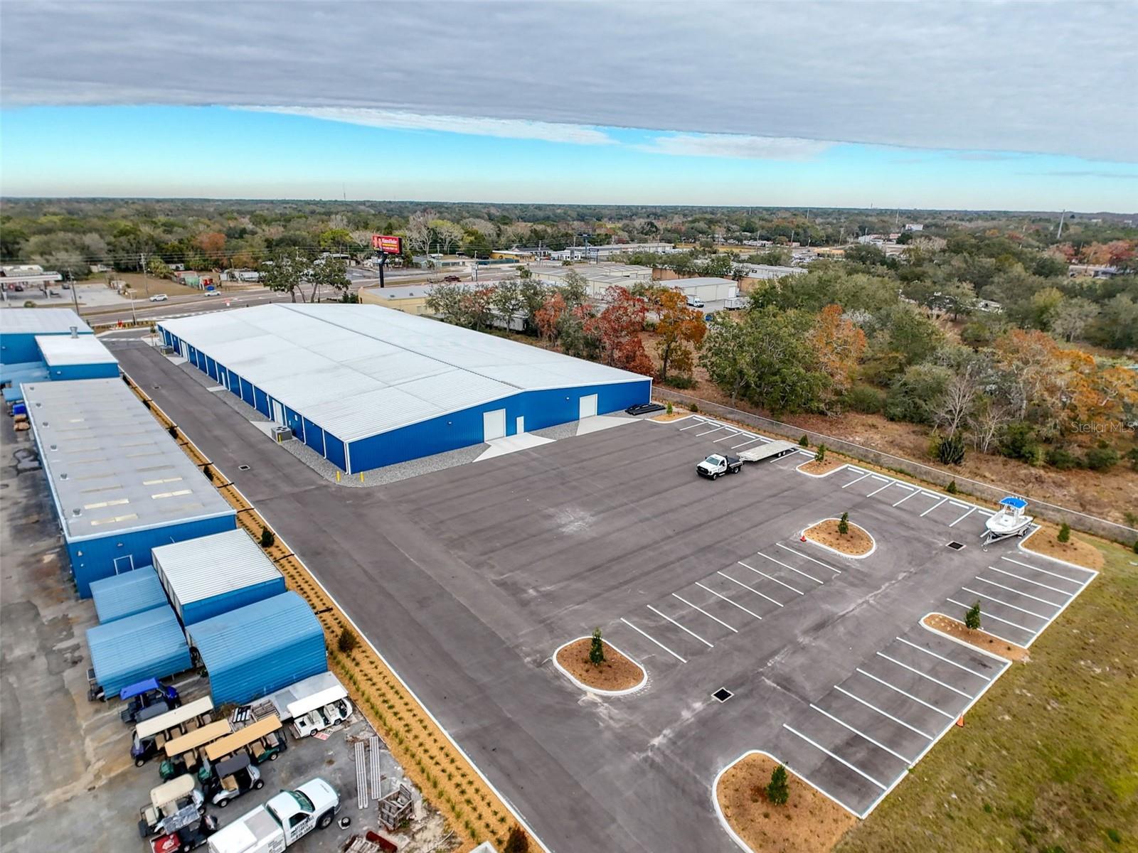 FOREST ACRES - Commercial Sale