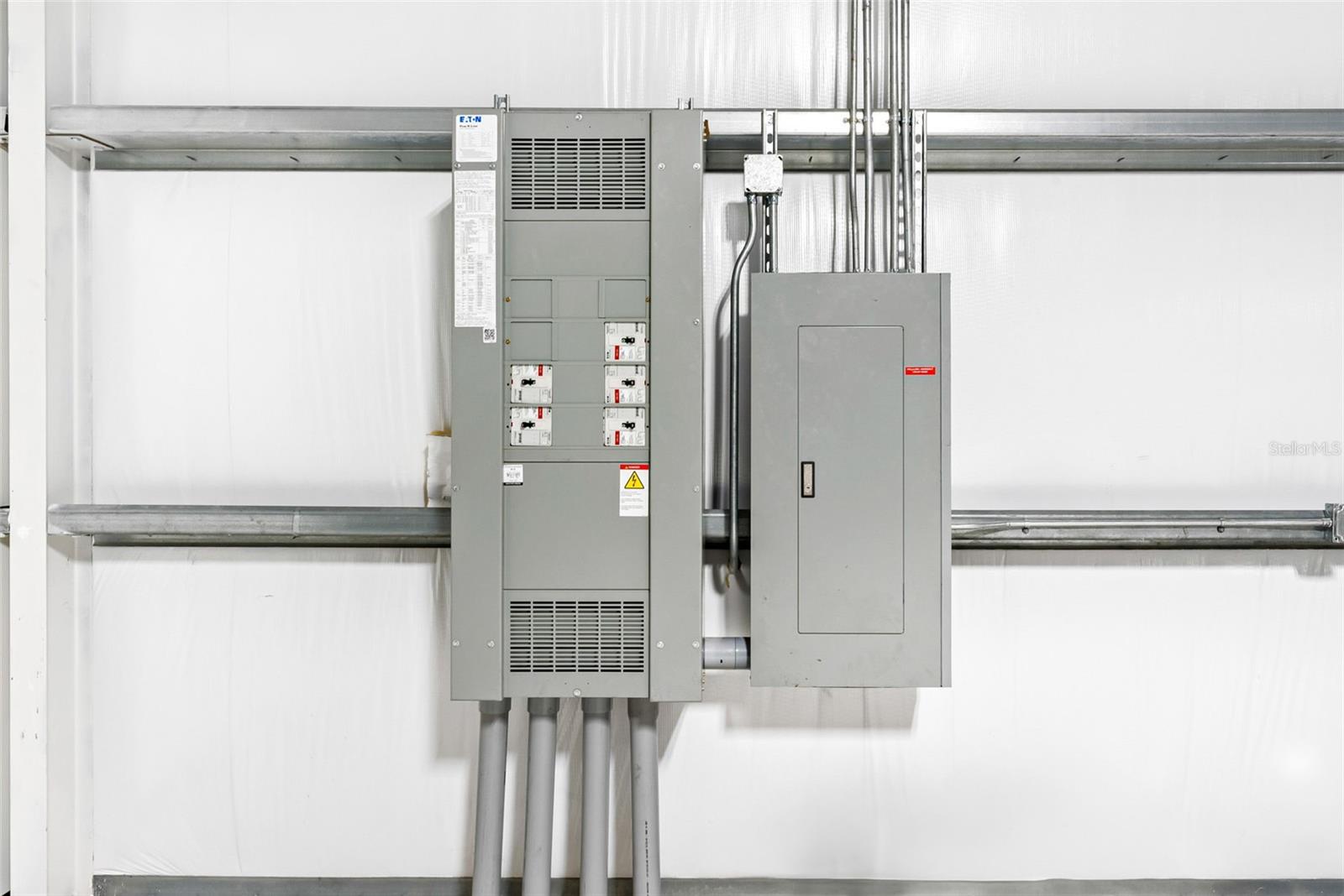 FOREST ACRES - Commercial Sale