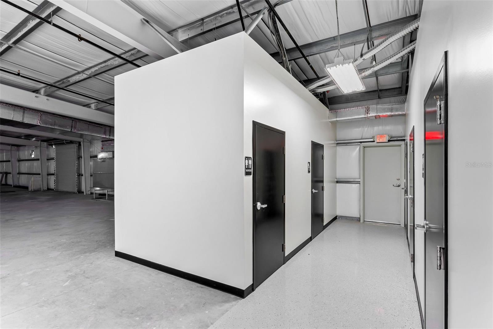 FOREST ACRES - Commercial Sale