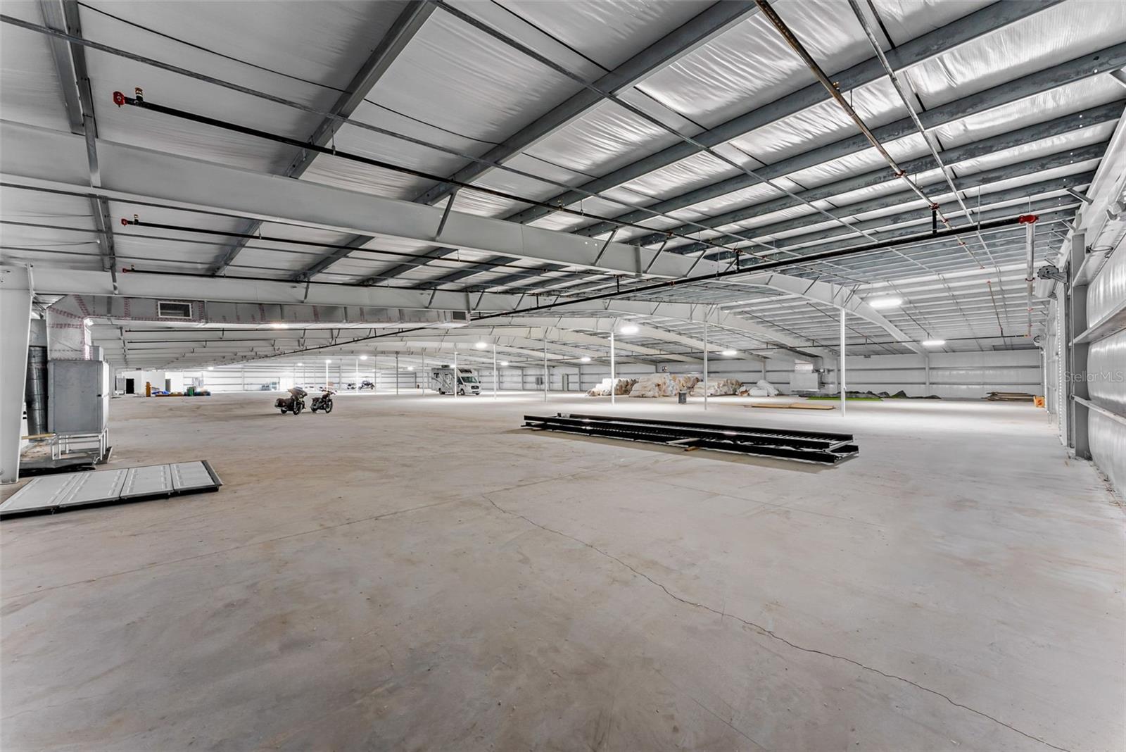 FOREST ACRES - Commercial Sale