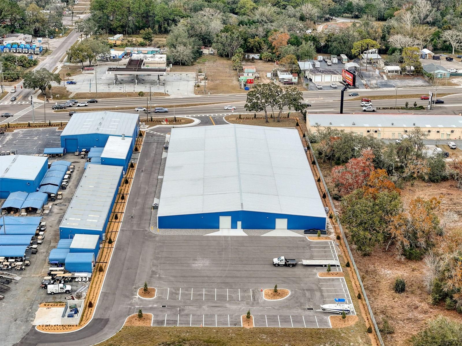 FOREST ACRES - Commercial Sale