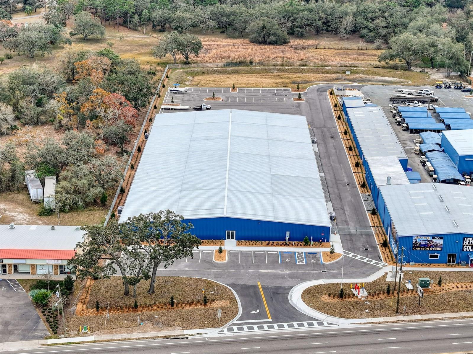 FOREST ACRES - Commercial Sale