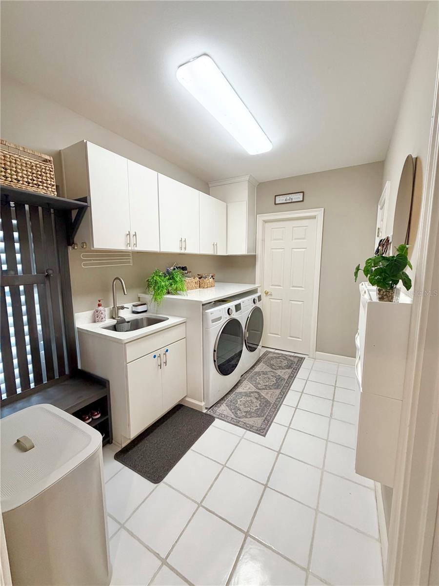BEACH PARK - Residential Lease