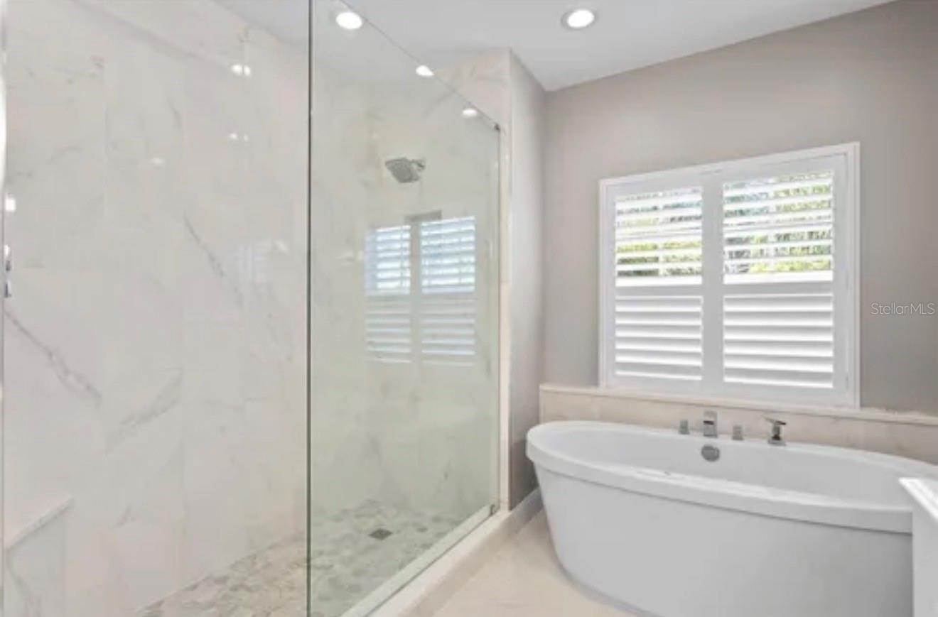 BEACH PARK - Residential Lease