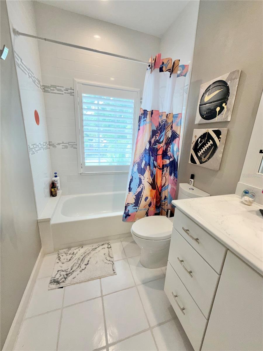 BEACH PARK - Residential Lease