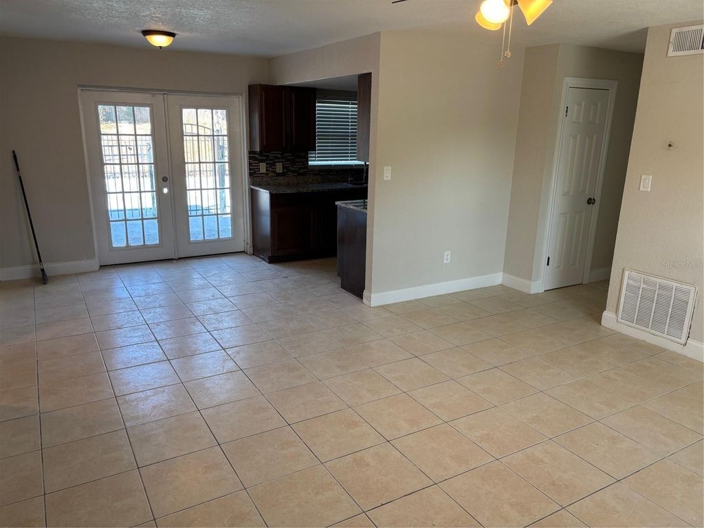 Photo of 1610 Hinckley Road, Orlando, FL 32818 (MLS # O6378426)