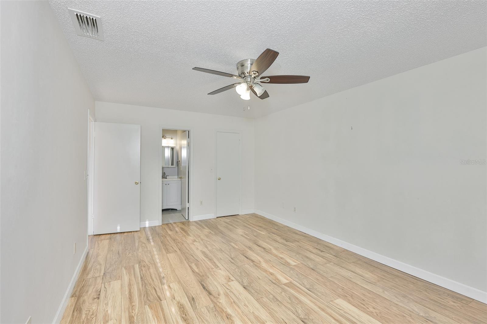 HIGHGATE II CONDO PH - Residential