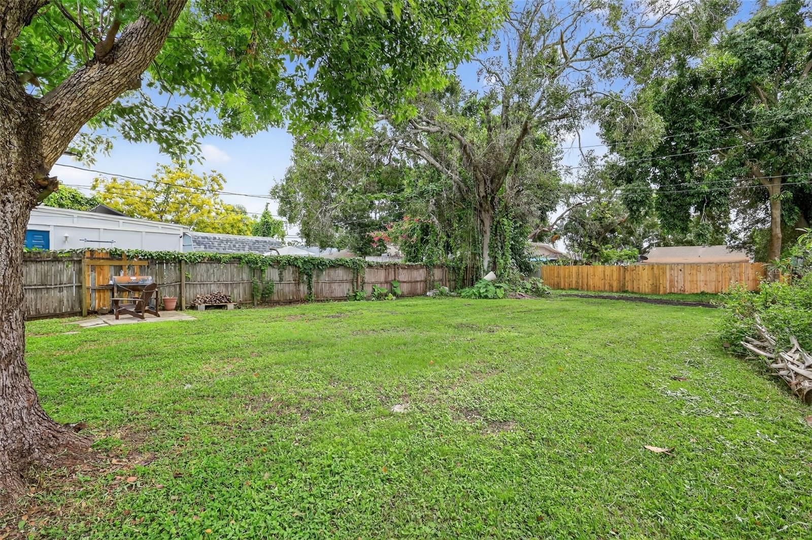 WEST BURNSIDE AT LEALMAN - Residential