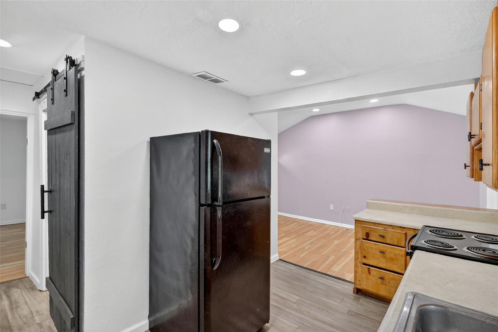 WEST BURNSIDE AT LEALMAN - Residential