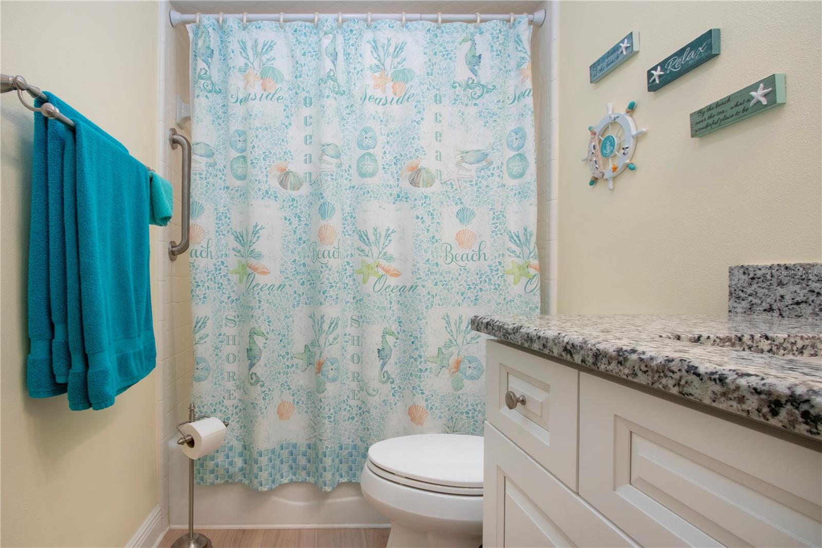 CALOOSA COUNTRY CLUB ESTATES U - Residential