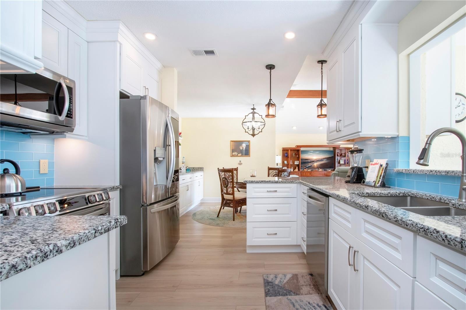 CALOOSA COUNTRY CLUB ESTATES U - Residential