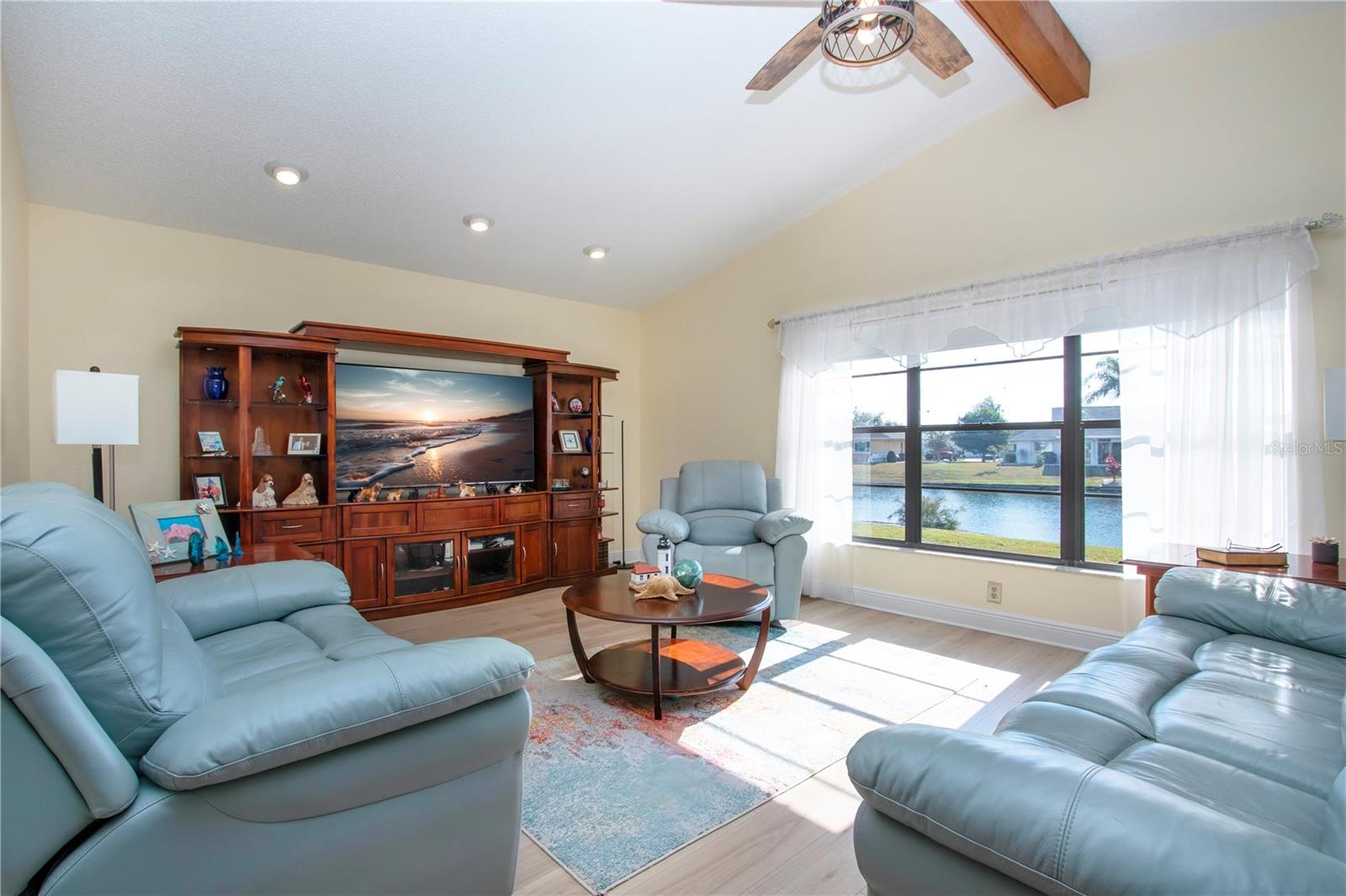 CALOOSA COUNTRY CLUB ESTATES U - Residential