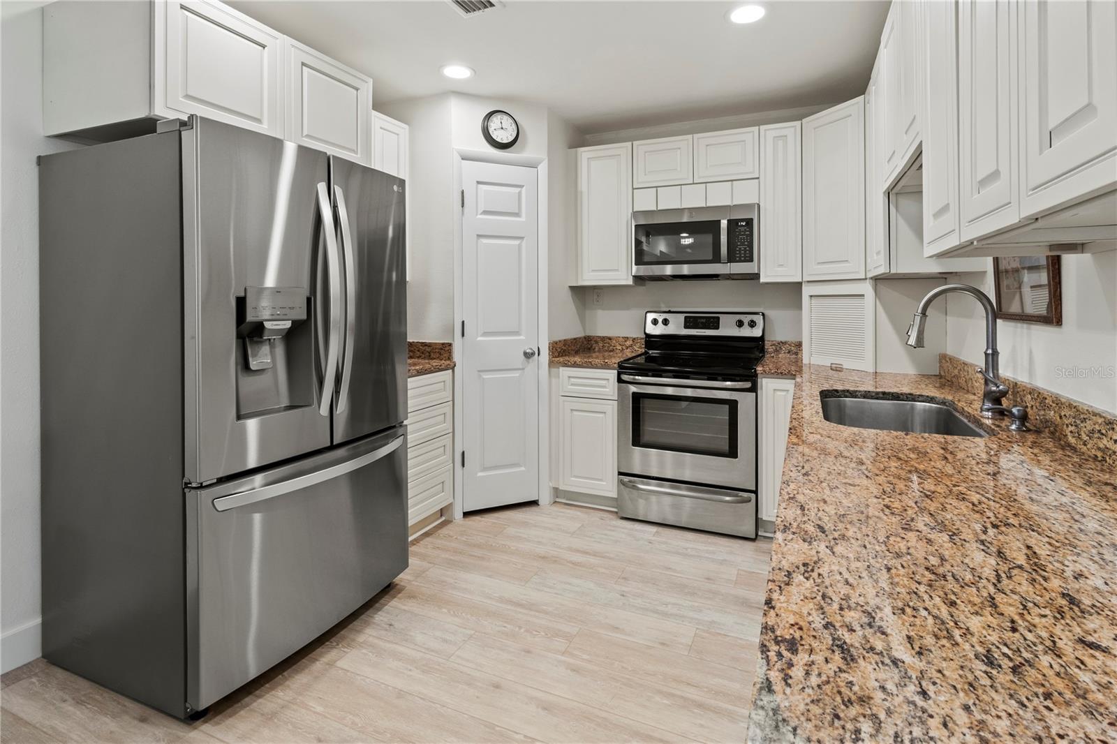 PEPPERTREE BAY IV - Residential