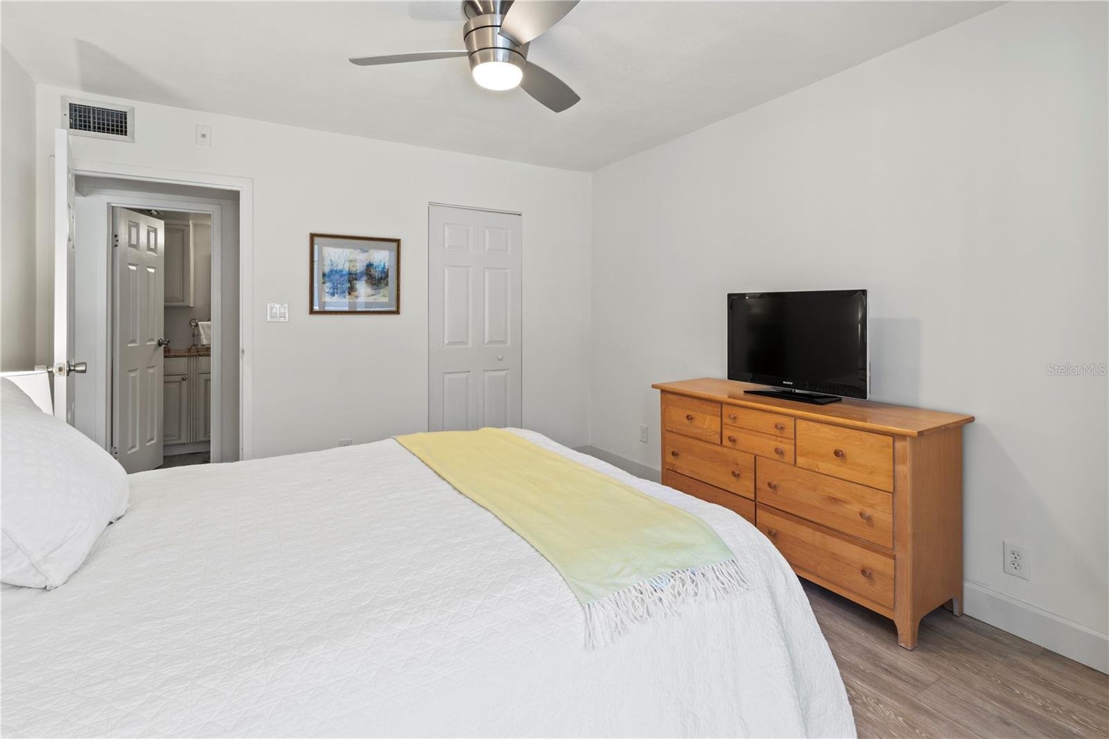 PEPPERTREE BAY IV - Residential