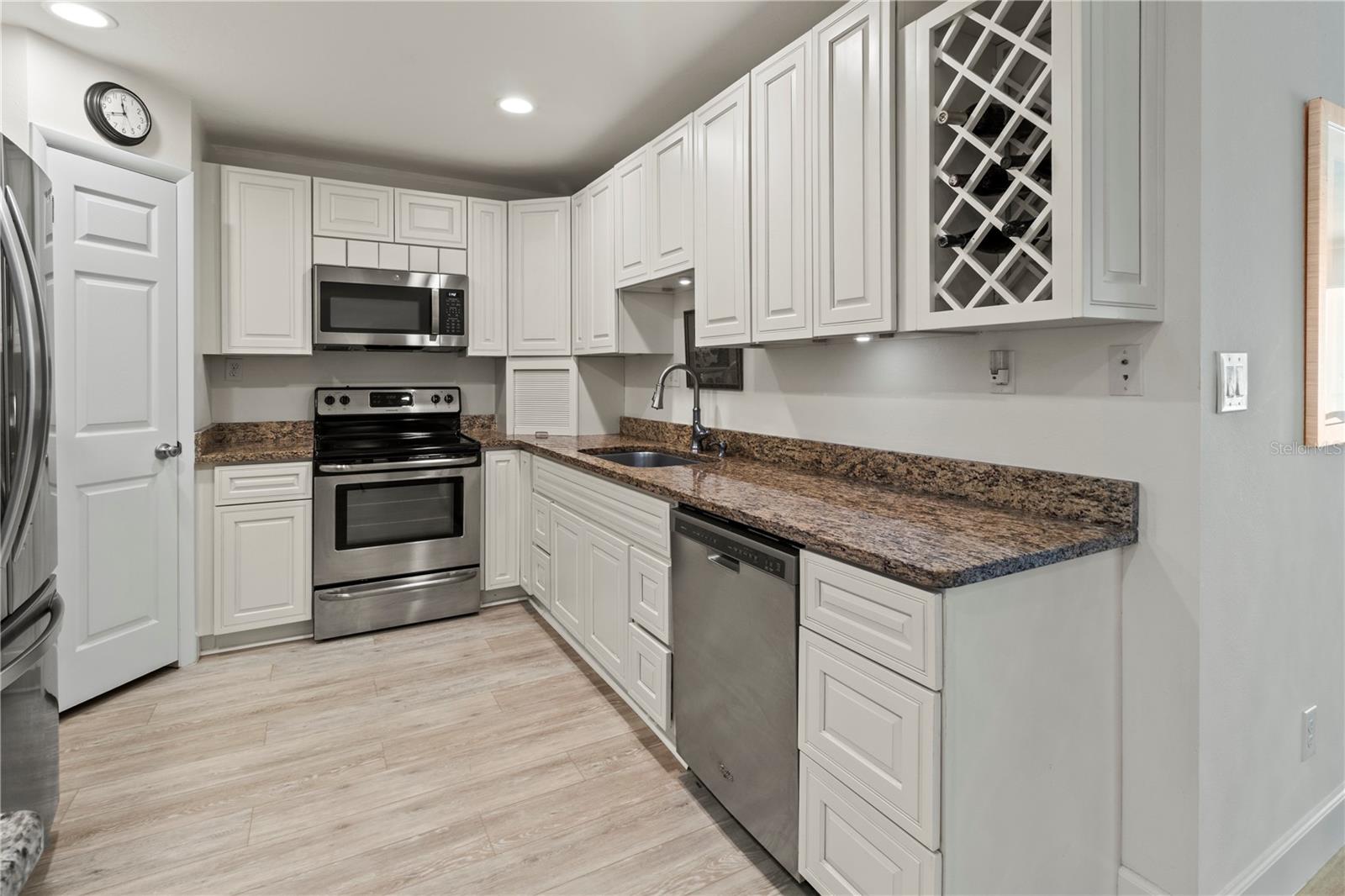 PEPPERTREE BAY IV - Residential