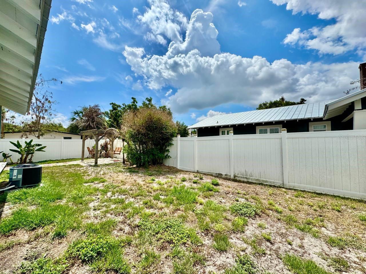 IDLEWILD ON THE HILLSBOROUGH - Residential