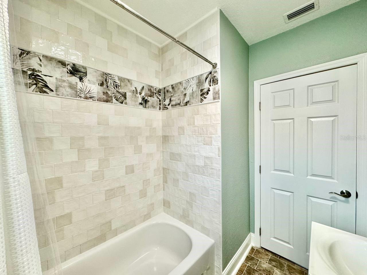 IDLEWILD ON THE HILLSBOROUGH - Residential