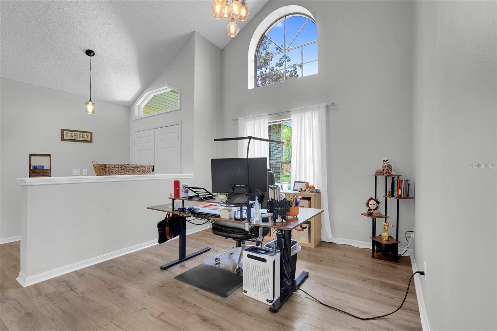 305 FORREST CREST COURT