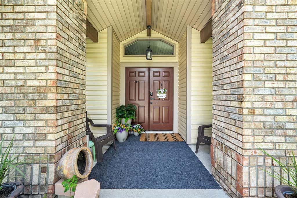 Photo of 305 Forrest Crest Court, Ocoee, FL 34761 (MLS # G5115354)