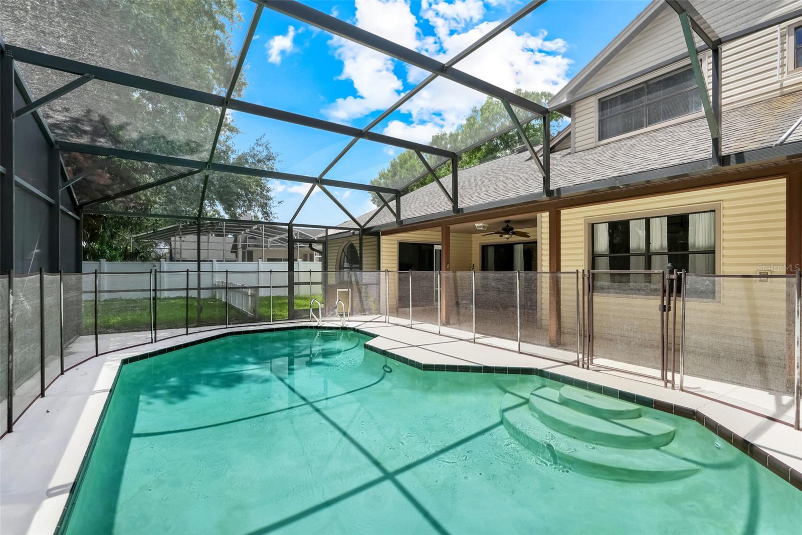 305 FORREST CREST COURT