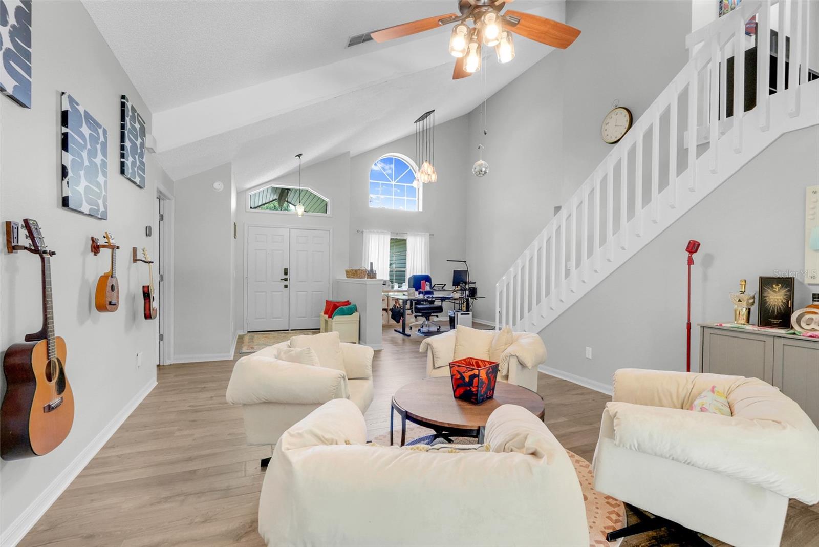 305 FORREST CREST COURT