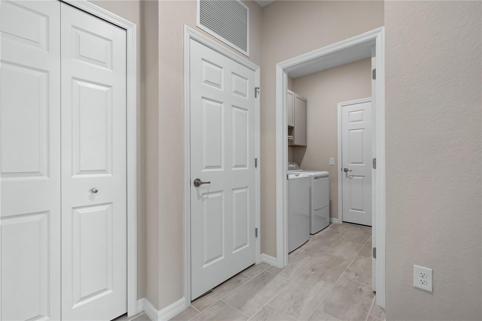 GRAN PARADISO PH 1 - Residential