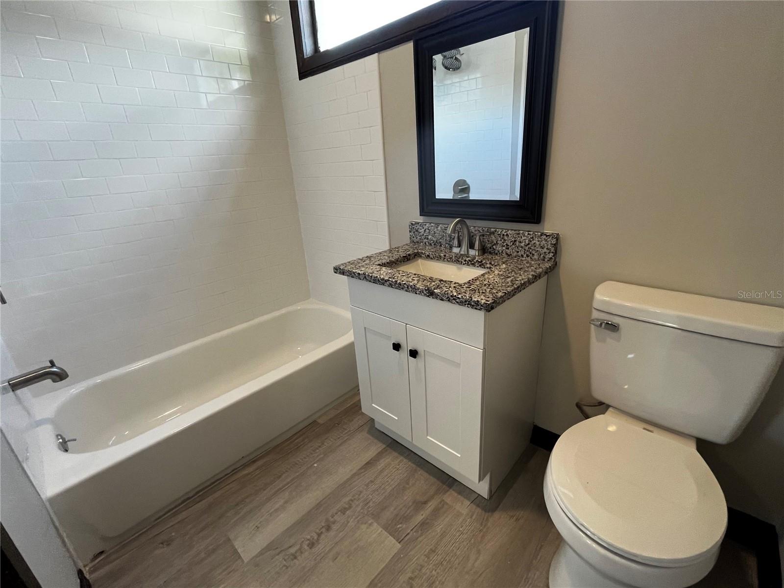 LESLEYS - Residential